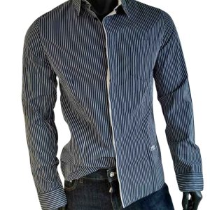 GUESS – CAMASĂ CU MÂNECĂ LUNGĂ ȘI DUNGI, REGULAR FIT