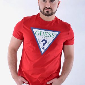 GUESS – TRICOU CLUB ROȘU CU LOGO TRIUNGHI ICONIC
